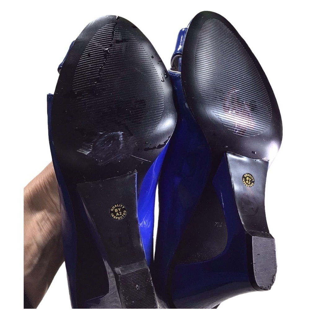 Bisou Bisou  blue peep toe wedge cutout shoes size 7 - Picture 5 of 6